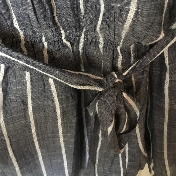 Kori Gray & White Striped Romper - M - Picture 4 of 6